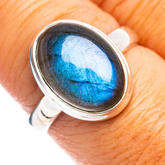 Sterling silver labradorite ring, size 8, oval blue gemstone with reflective flash