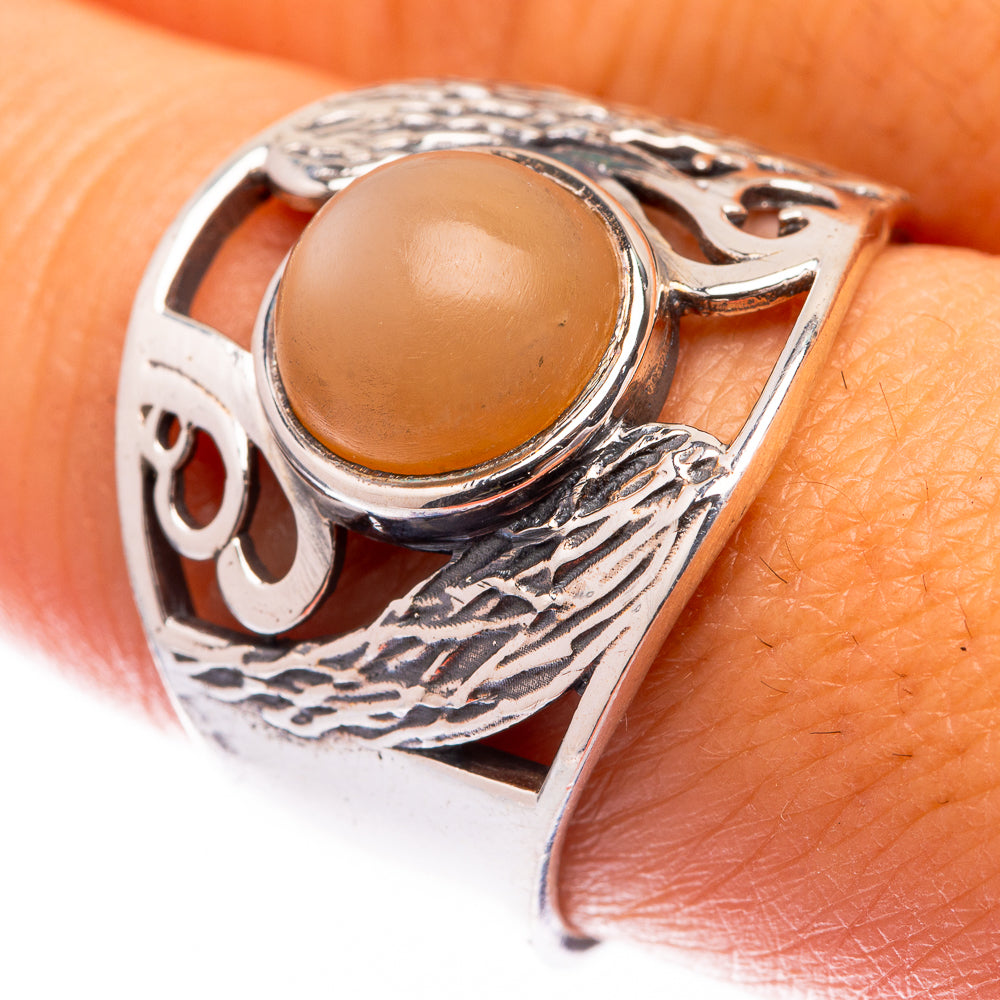 Peach Moonstone Ring Size 9 (925 Sterling Silver) R140724