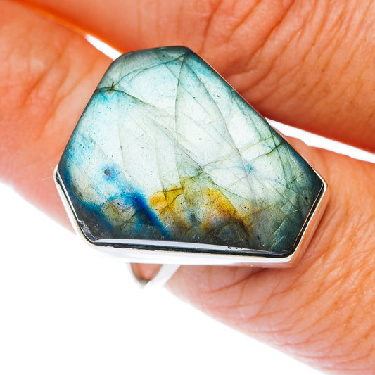 Large Premium Spectrolite Ring Size 8 (.925 Sterling Silver)