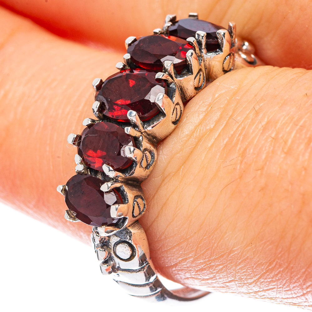 Garnet Ring Size 9 (925 Sterling Silver) R3117