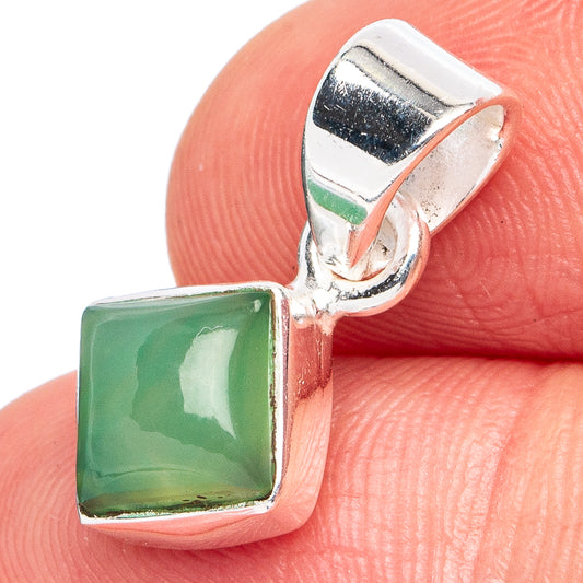 Chrysoprase Pendant 3/4" (925 Sterling Silver) P45501