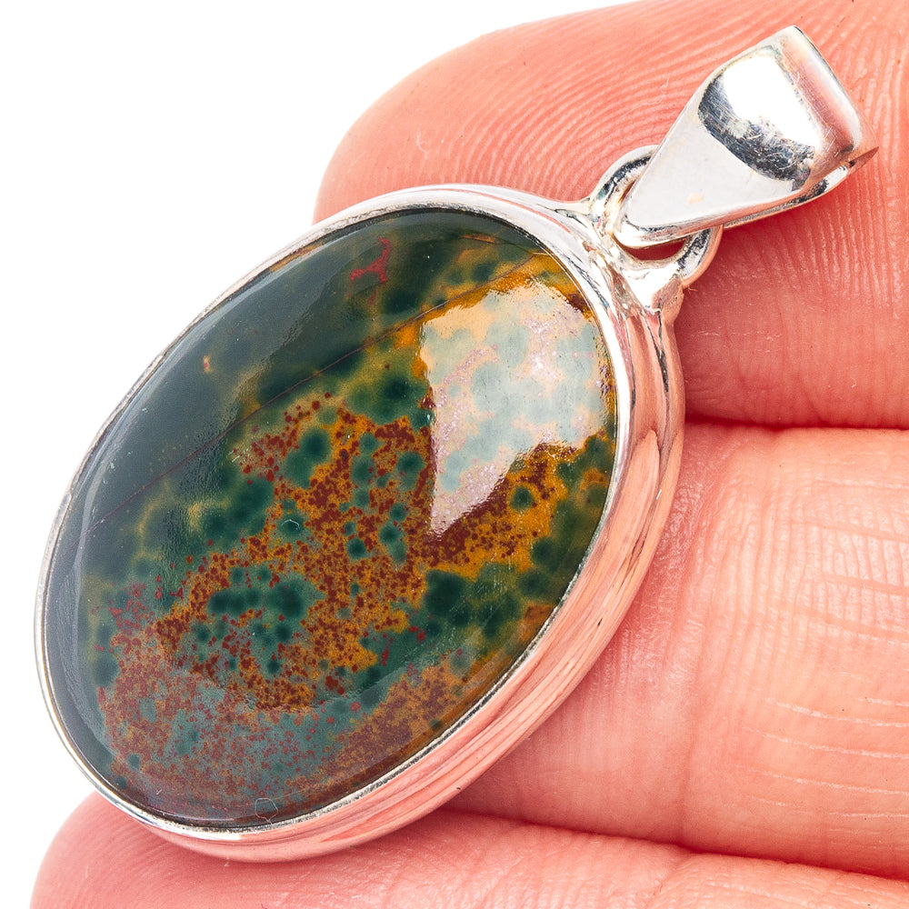 Bloodstone pendant in 925 sterling silver, oval dark green stone with speckled pattern