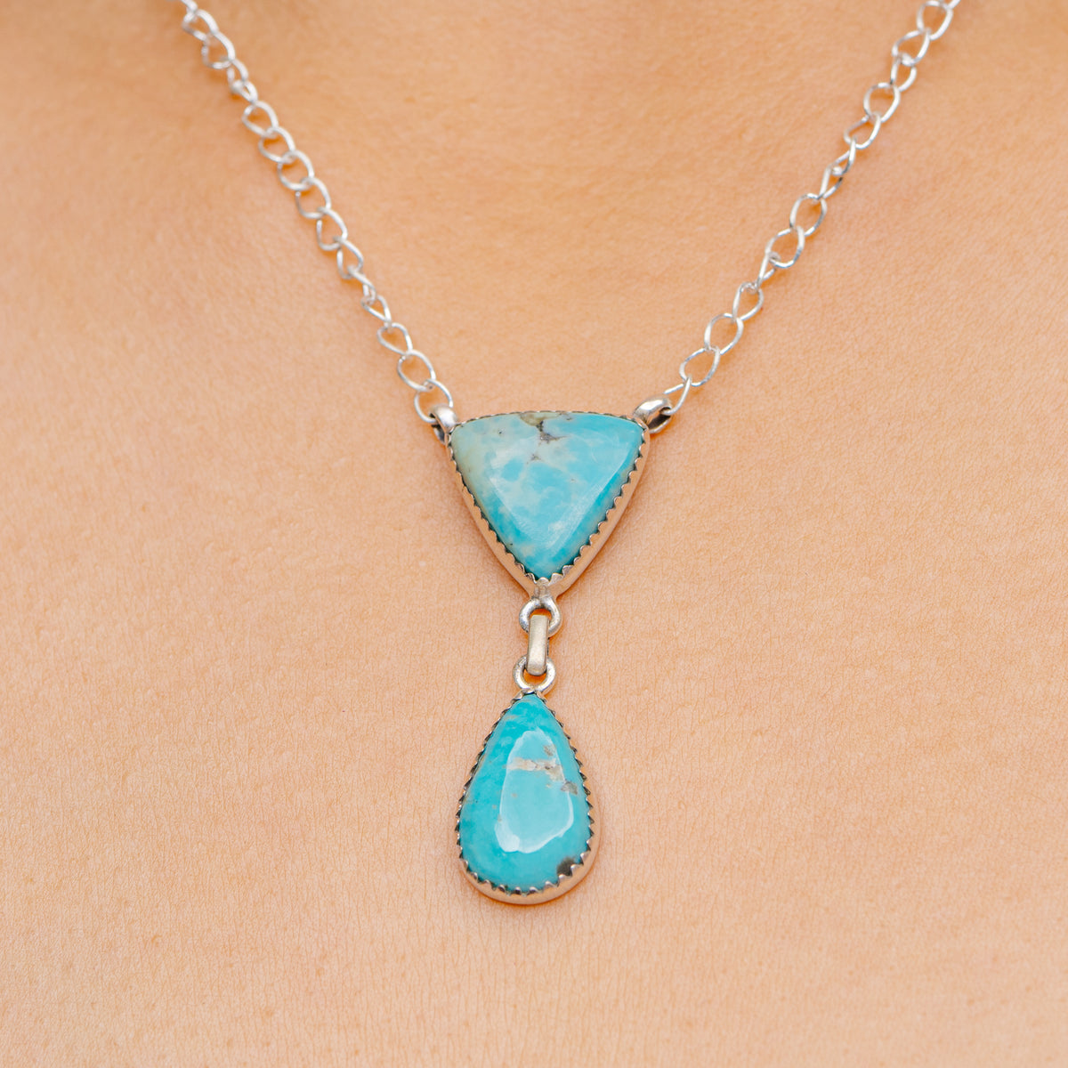Southwestern Style Hachita Turquoise Necklace 21" (.925 Sterling Silver)