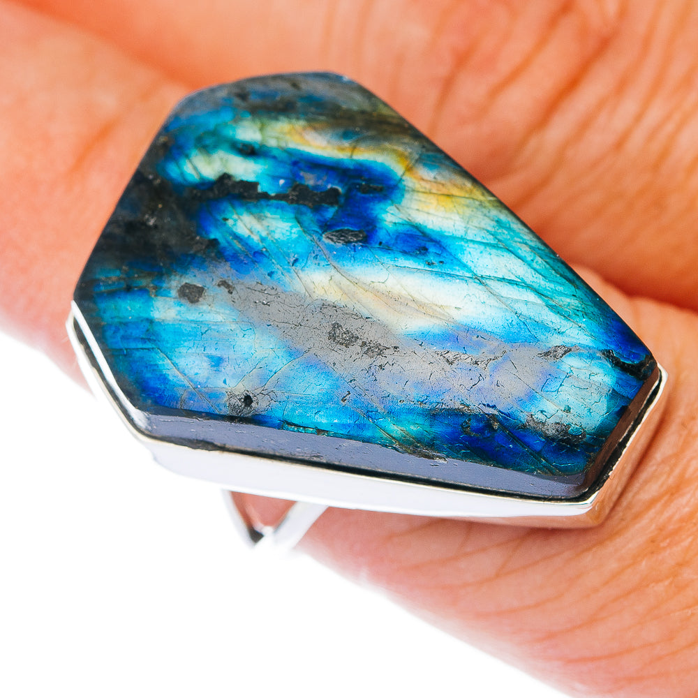 Large Premium Spectrolite Ring Size 8 (.925 Sterling Silver)