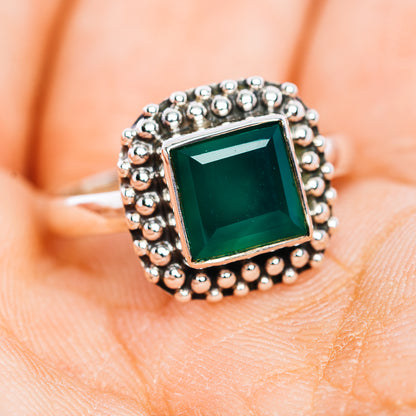 Green Onyx Ring Size 6.75 (.925 Sterling Silver)
