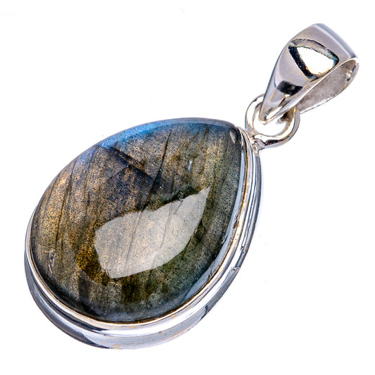 Oval labradorite pendant in .925 sterling silver with smoky gray stone and green-blue sheen