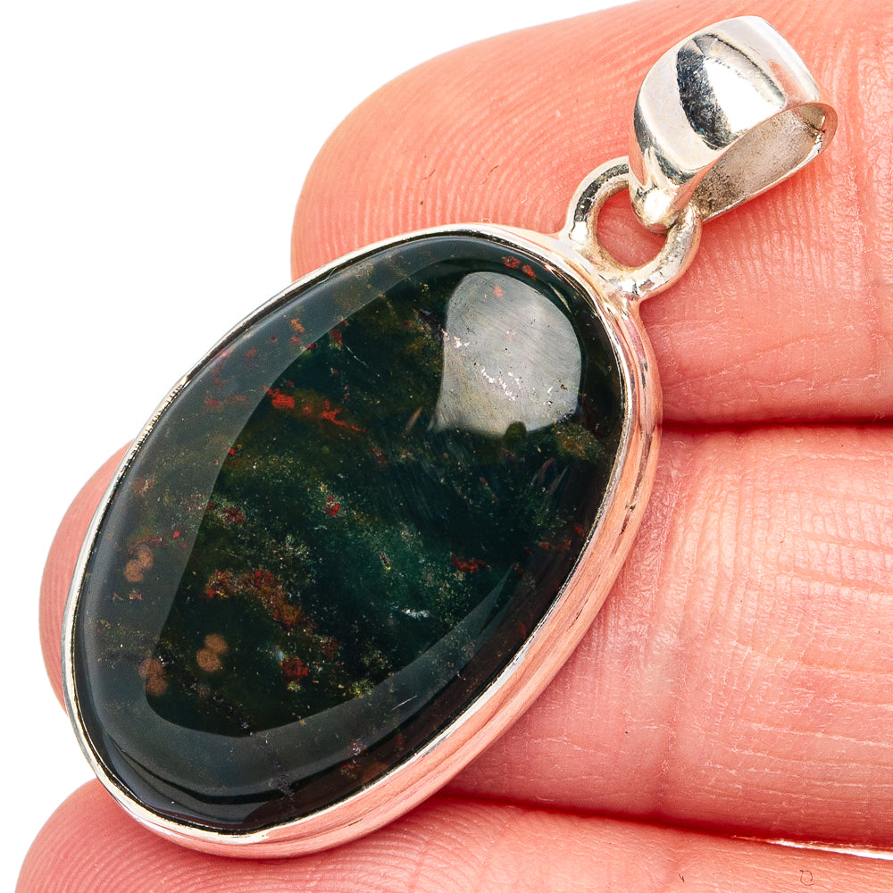Oval bloodstone cabochon pendant in .925 sterling silver, dark green with silver bezel