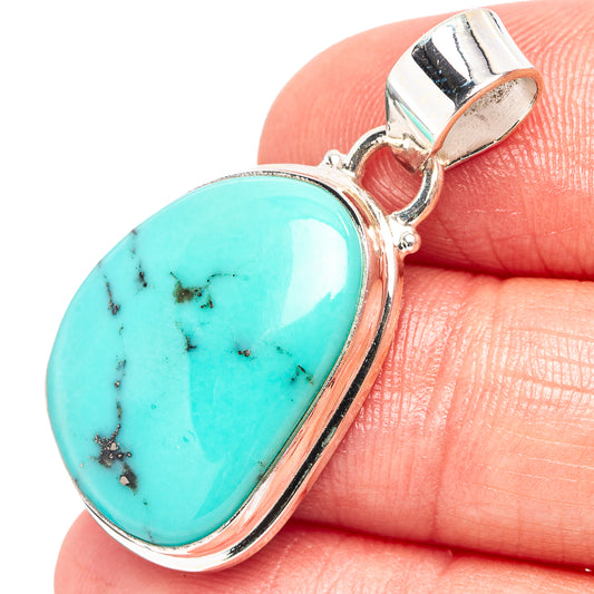 Turquoise teardrop pendant in .925 sterling silver, close-up bail and stone detail