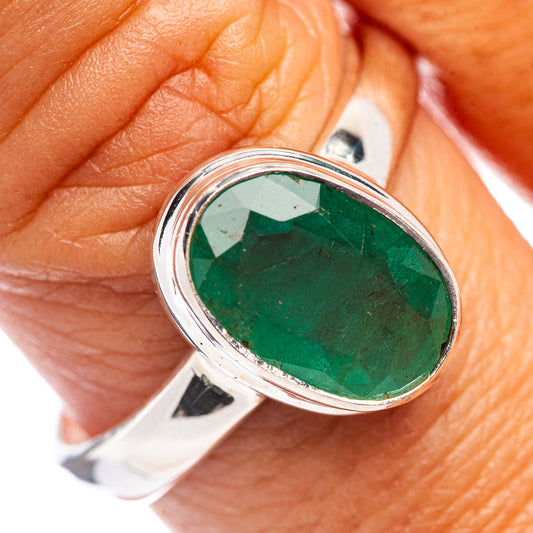 Oval green faceted emerald ring, .925 sterling silver oval bezel setting