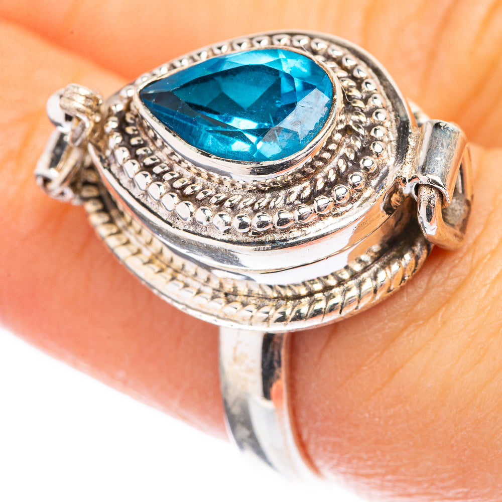 Poison Blue Topaz Ring Size 7 (925 Sterling Silver) R142651