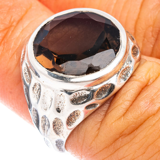 Smoky quartz oval ring in .925 sterling silver with textured band and dark gemstone
