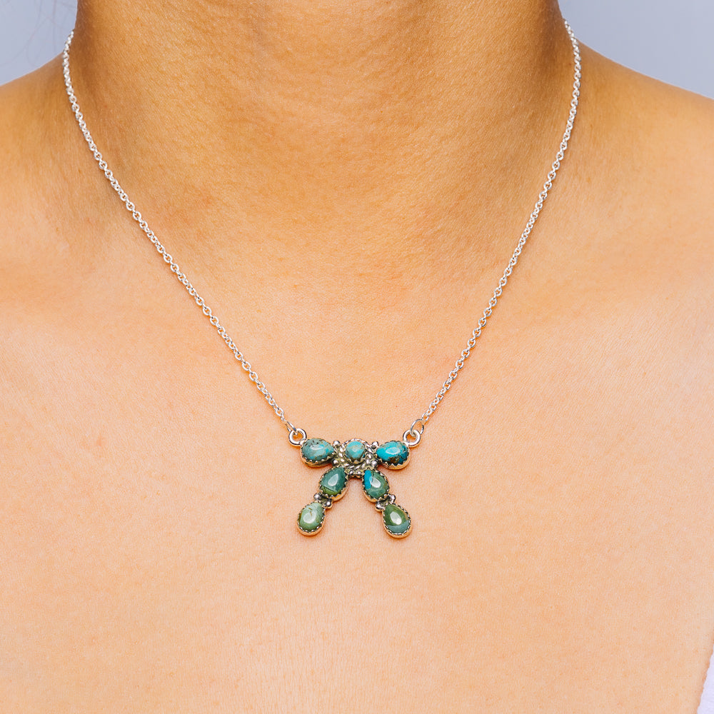 Southwestern Style Kingman Turquoise Necklace 17 to 19" (.925 Sterling Silver)