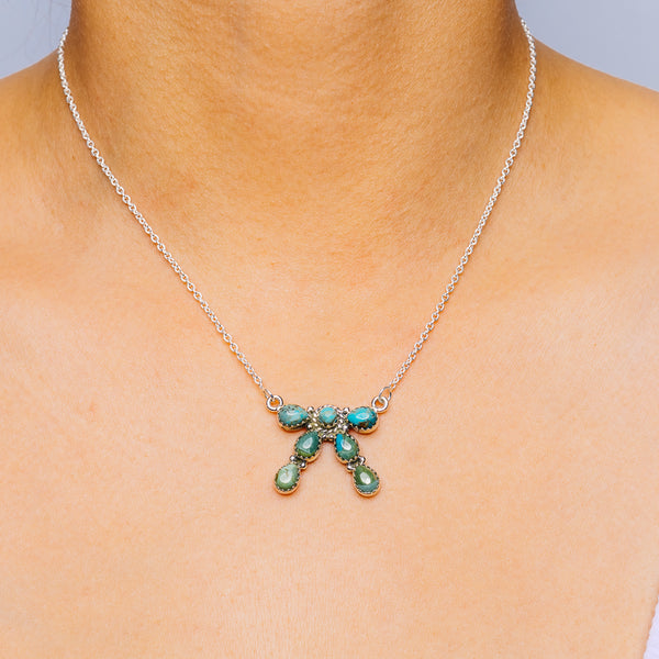 Southwestern Style Kingman Turquoise Necklace 17 to 19" (.925 Sterling Silver)