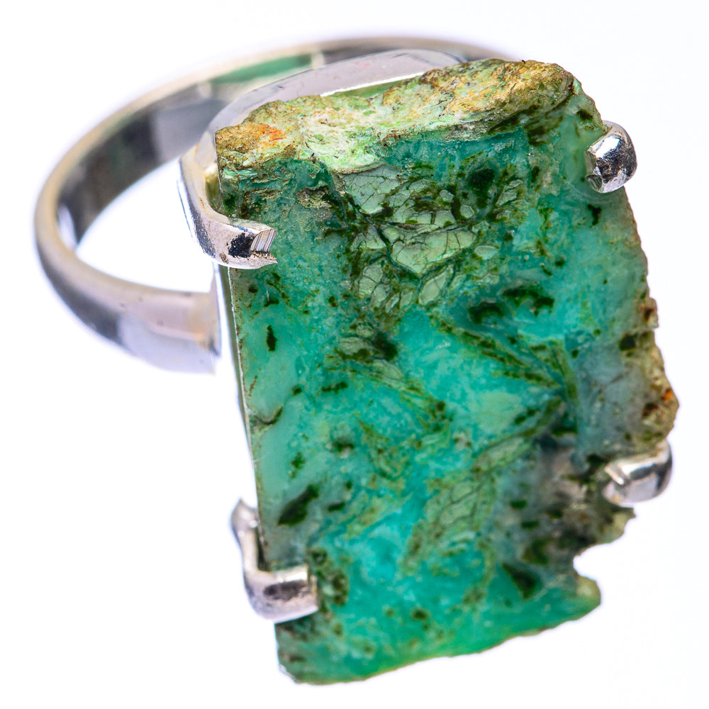 Large chrysoprase ring with green rectangular stone and four 925 silver prongs