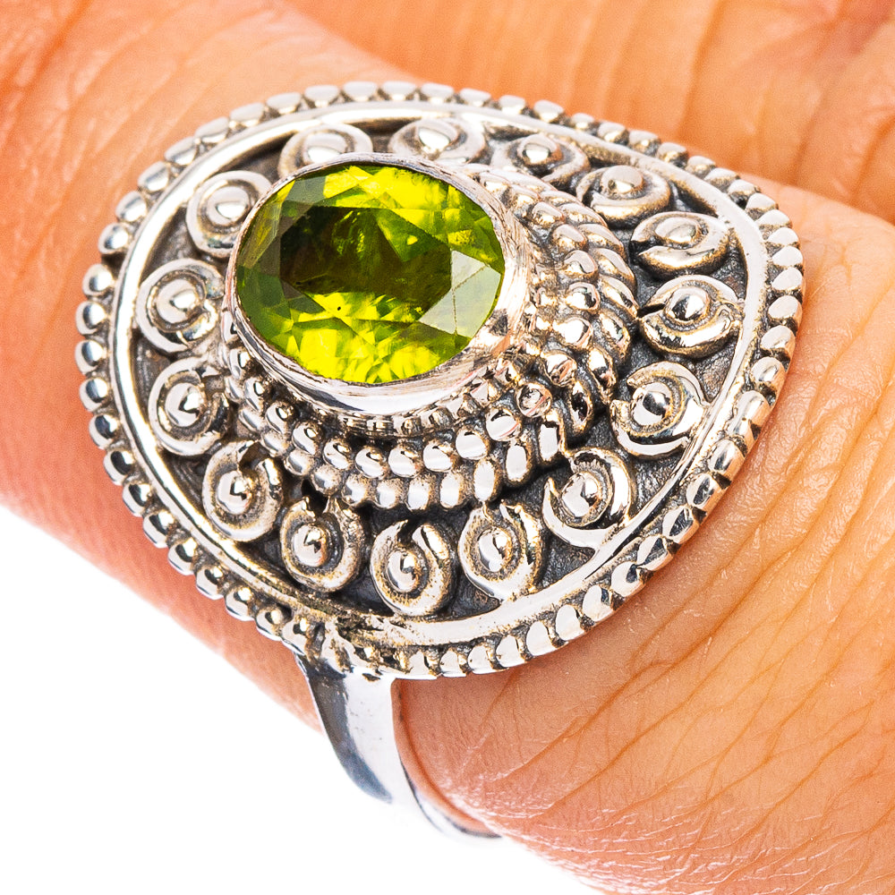 Peridot Ring Size 7 (925 Sterling Silver) R7990