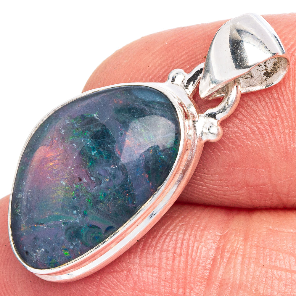 Oval opal triplet pendant in 925 sterling silver, dark blue with purple-green shimmer