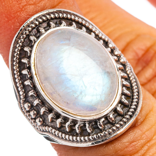 Oval moonstone ring in .925 sterling silver with ornate beaded edge
