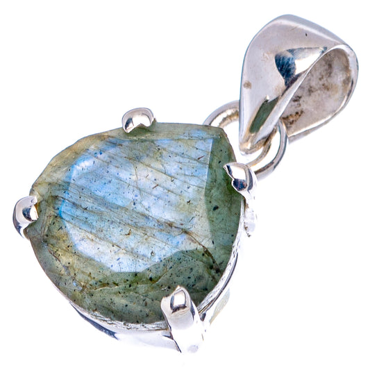 Sterling silver labradorite oval pendant with prong setting and polished bail