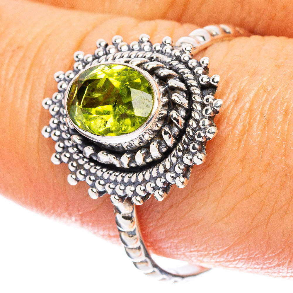 Peridot Ring Size 9.5 (925 Sterling Silver) R7960