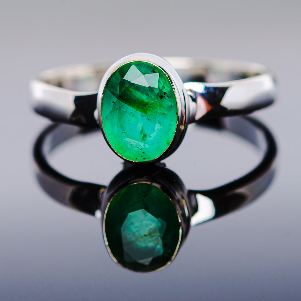 1ct Premium Zambian Emerald Ring Size 8.5 (.925 Sterling Silver)
