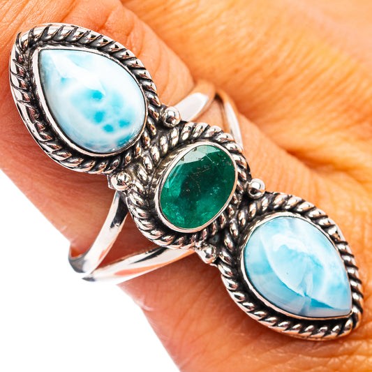 Oval blue and green cabochon gemstone ring in 925 sterling silver, close-up