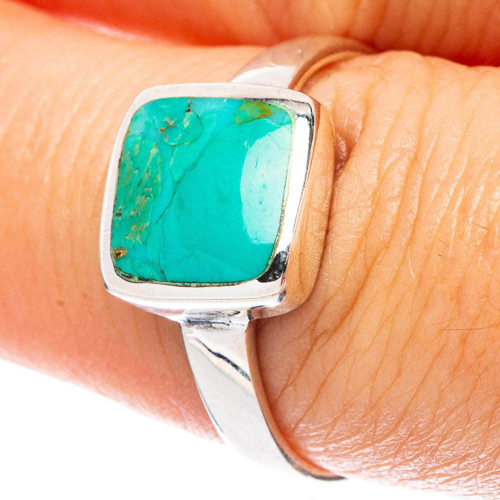 Sterling silver ring with square turquoise cabochon, close-up on top