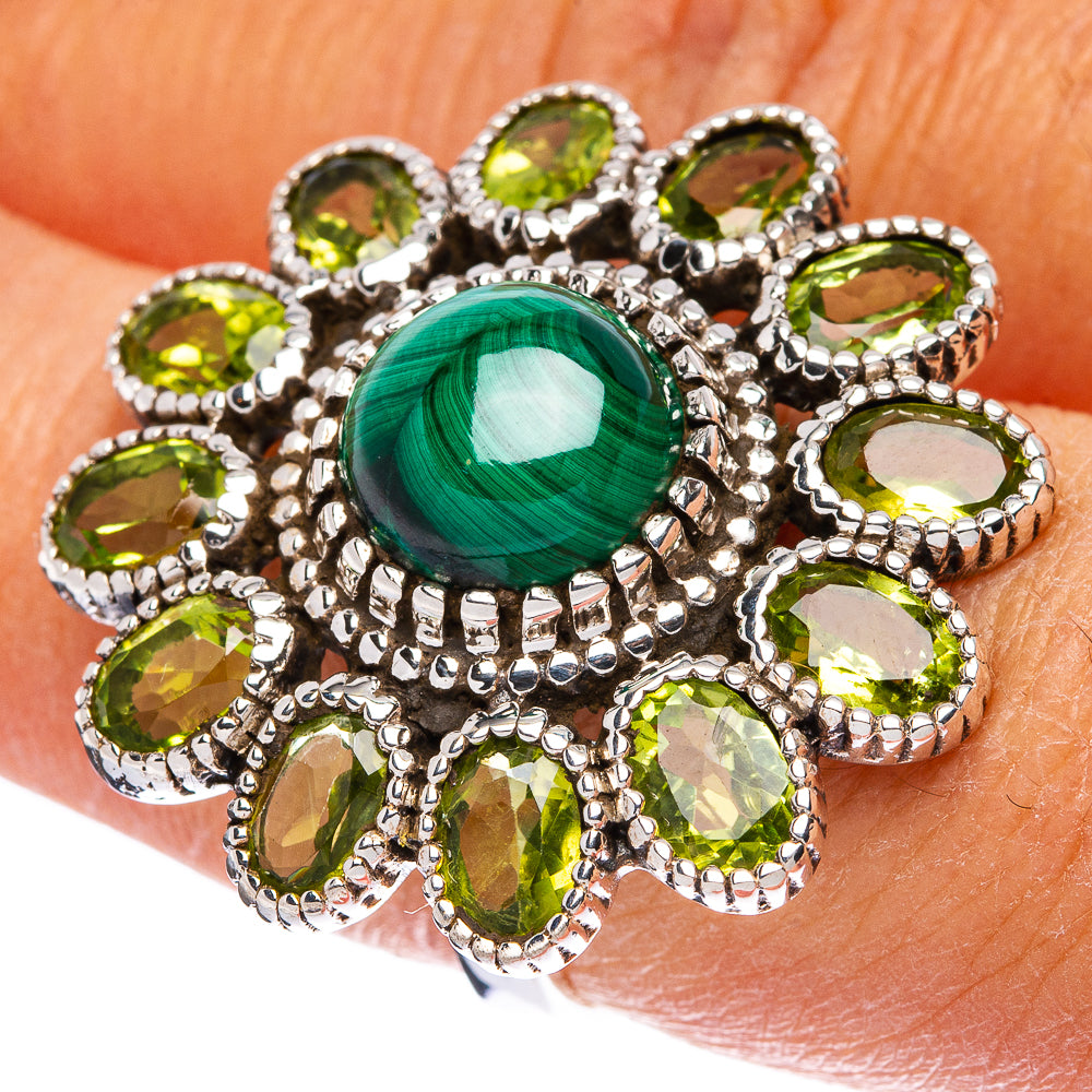 Large Malachite, Peridot Ring Size 7 (925 Sterling Silver) R146241