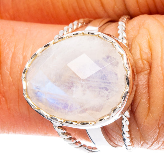 Rainbow Moonstone 925 Sterling Silver Premium Ring Size 6.5 (925 Sterling Silver) R6595