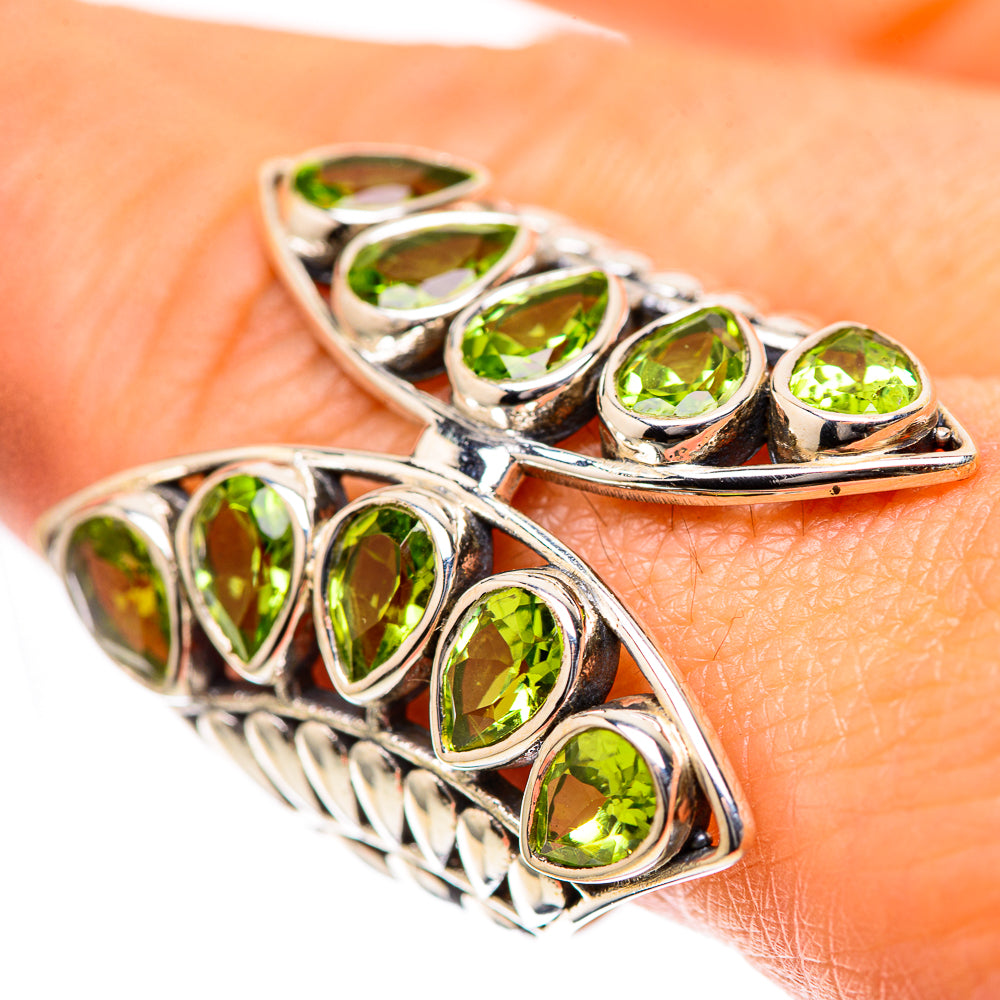 Large Peridot Ring Size 9.75 (925 Sterling Silver) RING139291