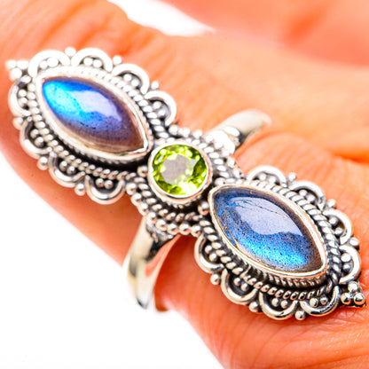 Large Labradorite, Peridot Ring Size 10 (925 Sterling Silver) RING138014