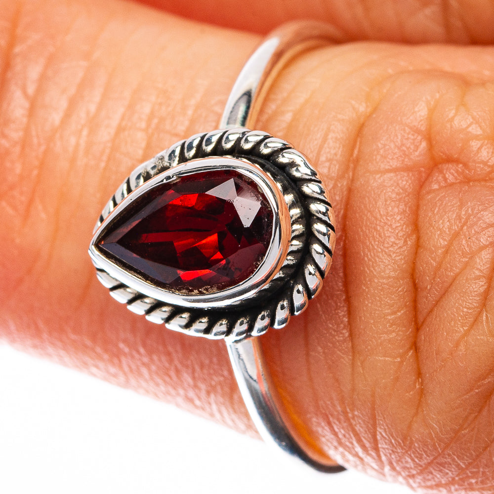 Garnet Dainty Ring Size 5.75 (925 Sterling Silver) R145053