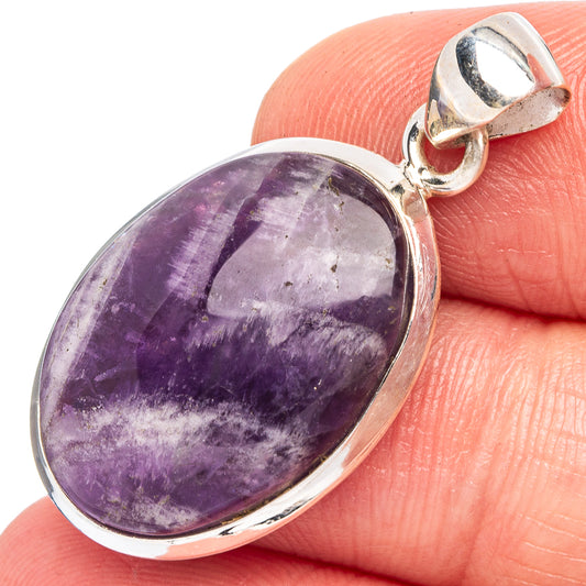 Chevron Amethyst Pendant 1 3/8" (925 Sterling Silver) P43446