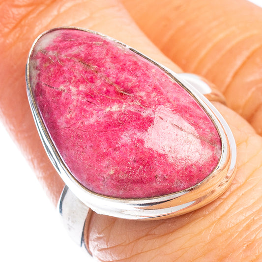 Oval thulite gemstone ring in .925 sterling silver, pink cabochon, size 6.75