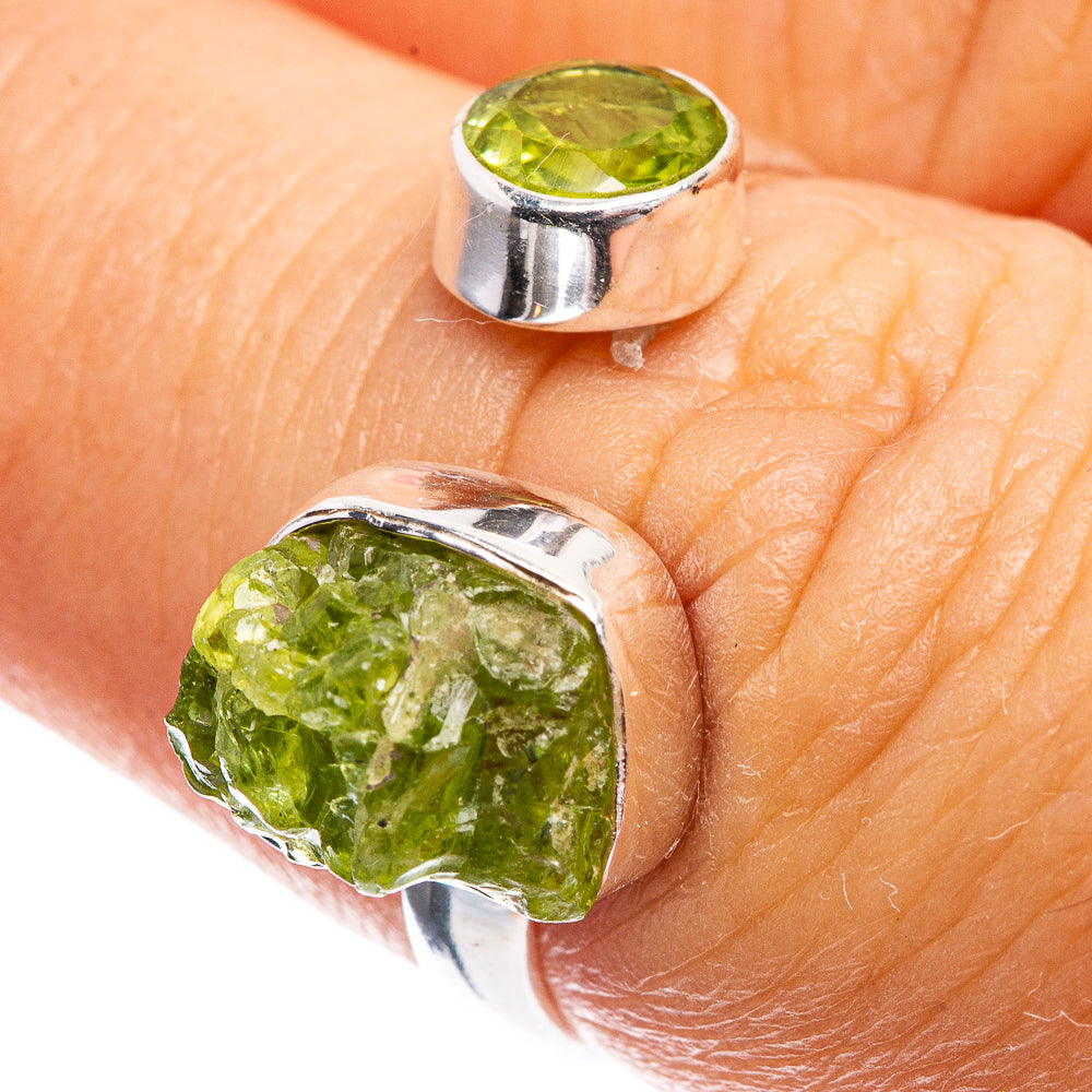 Rough Peridot Dainty Ring Size 6 (925 Sterling Silver) R142527
