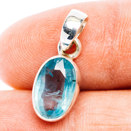 925 sterling silver pendant with oval faceted blue-green kyanite and loop bail
