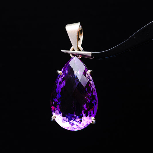 19.49ct Faceted Brazilian Amethyst Pendant 1 1/2" (.925 Sterling Silver)