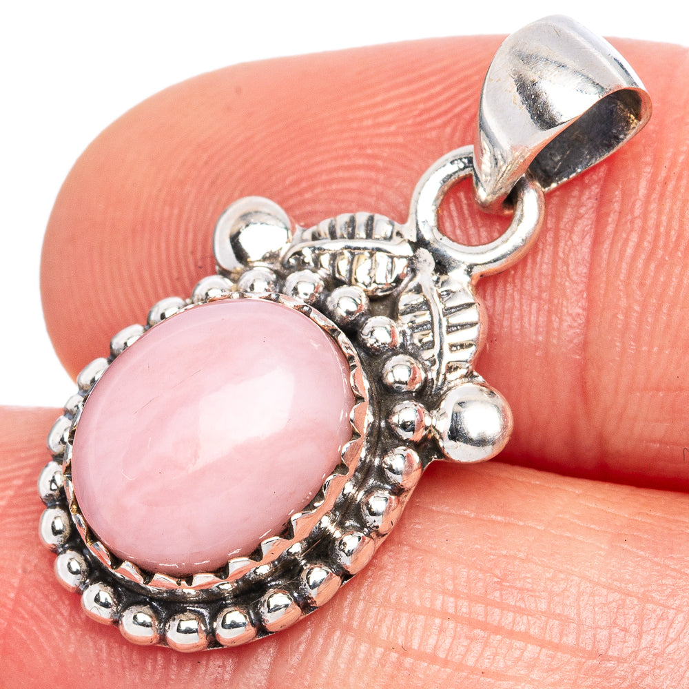 Value Pink Queen Conch Shell Pendant 1 1/8" (925 Sterling Silver) P42028