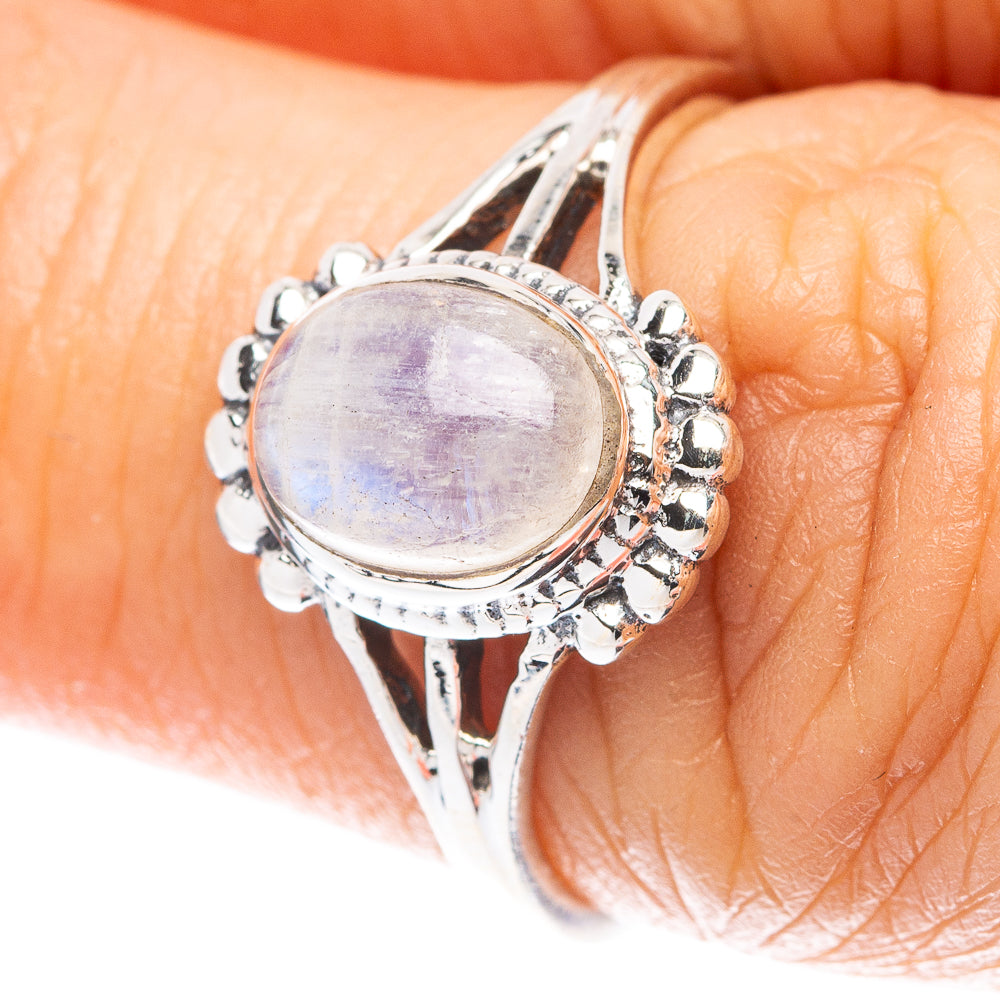 Rainbow Moonstone Ring Size 6.75 (925 Sterling Silver) R5621