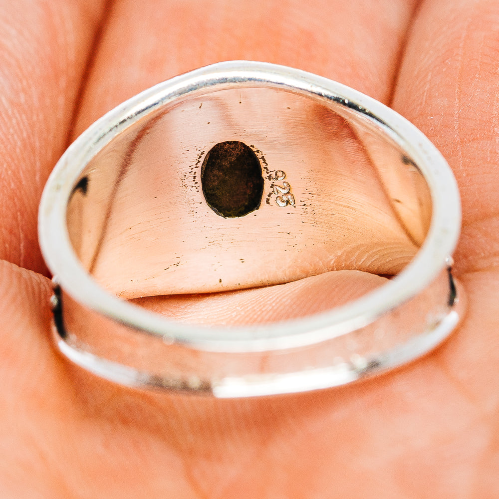 Labradorite Cocktail Ring Size 7.25 (.925 Sterling Silver)