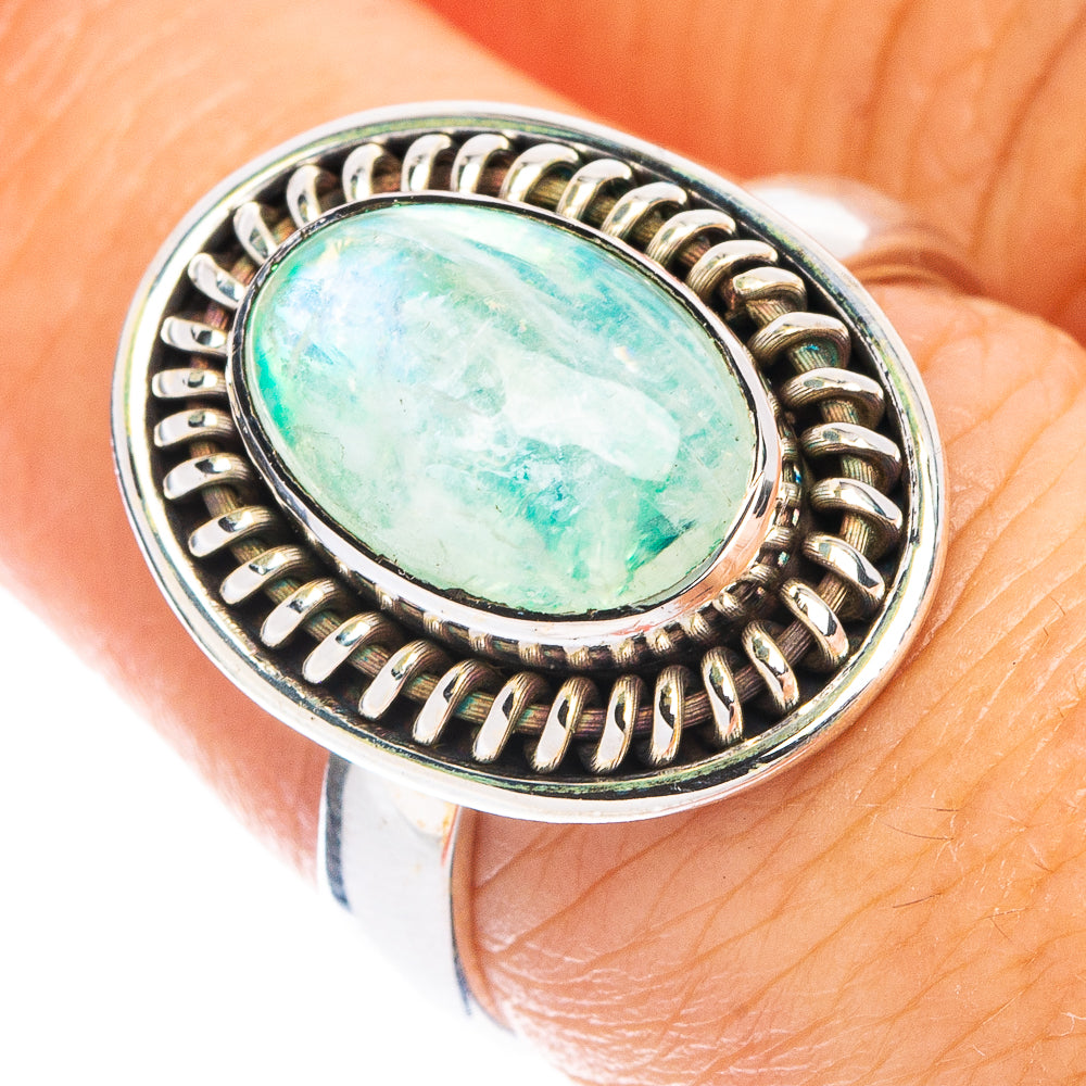 Green Moonstone Ring Size 7 (925 Sterling Silver) R7832
