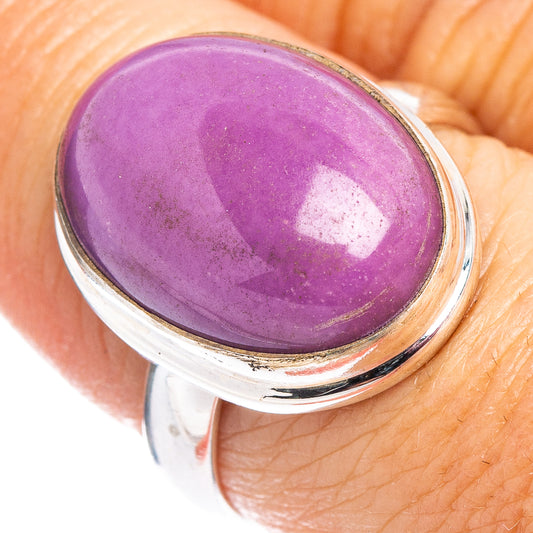 Purple oval phosphosiderite cabochon ring in .925 sterling silver, size 8
