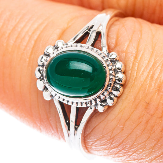 Green Onyx Ring Size 7.75 (925 Sterling Silver) R5634
