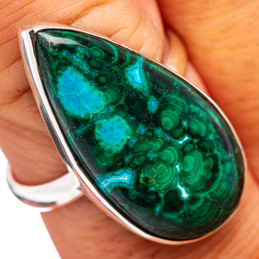 Teardrop malachite chrysocolla ring in .925 sterling silver, green stone detail