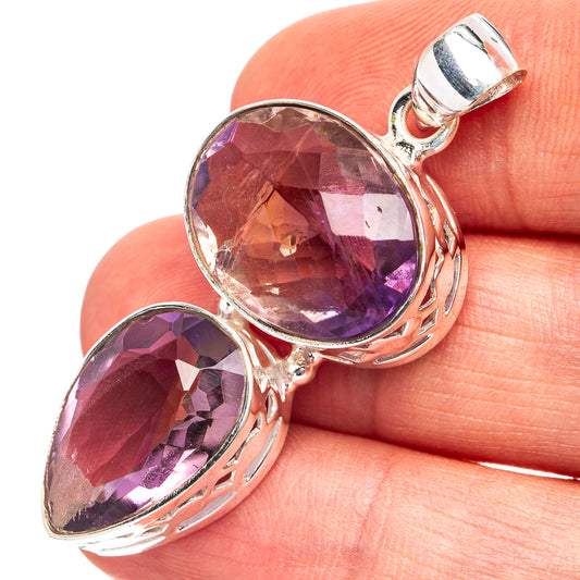 Amethyst pendant with oval faceted stones in .925 sterling silver setting