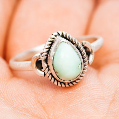 Southwestern Style Paloma Turquoise Ring Size 7 (.925 Sterling Silver)