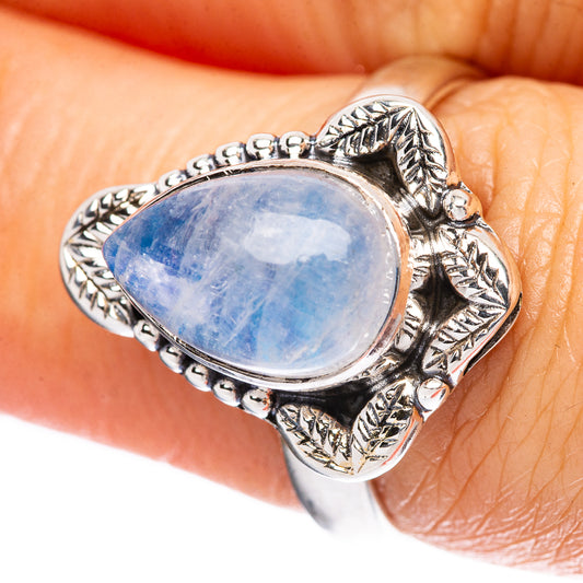 Rainbow Moonstone Ring Size 7.25 (925 Sterling Silver) R3782