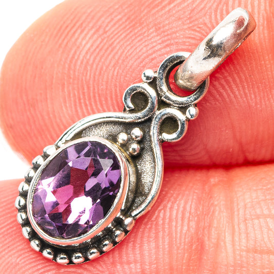Amethyst pendant in .925 sterling silver with purple oval-cut gemstone and bail