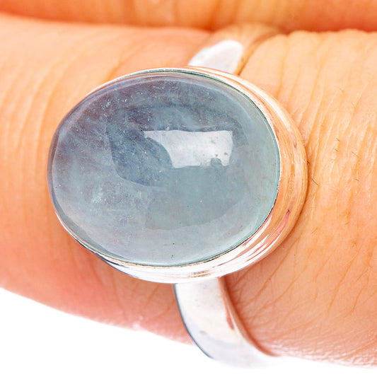 Aquamarine oval gemstone sterling silver ring, size 8, close-up on stone