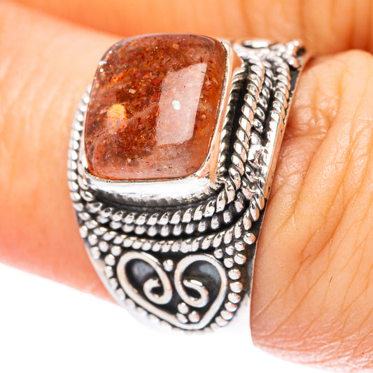 Sunstone 925 Sterling Silver Ring Size 7 (925 Sterling Silver) R3911