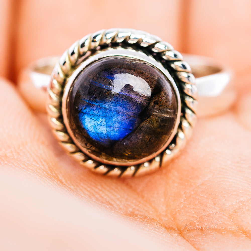 Labradorite Ring Size 7.5 (.925 Sterling Silver)